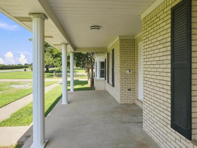 House for sale in Cedar Point, Cadiz