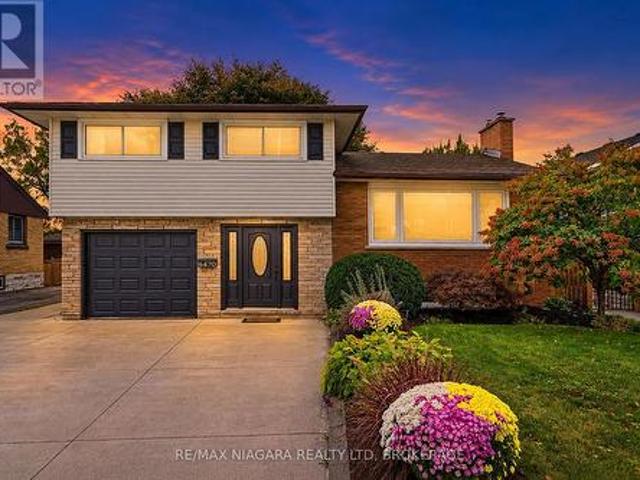 House for sale in Niagara Falls, Golden Horseshoe