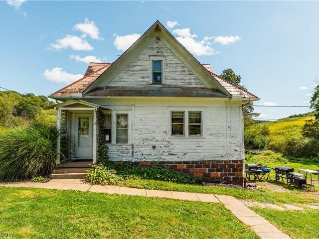 House for sale in Stone Creek, Tuscarawas County