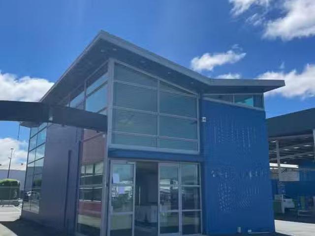 House for rent in Chaslands, Canterbury