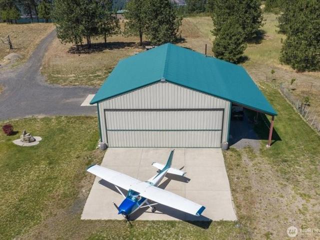 House for sale in Washington