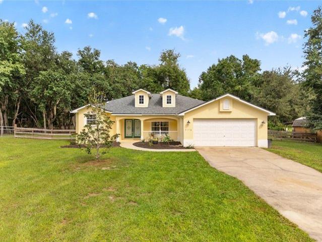 House for sale in Webster, Florida