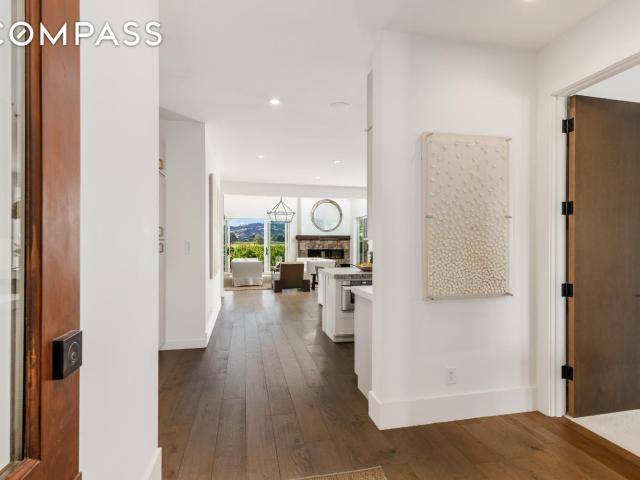 House for sale in Geyserville, California