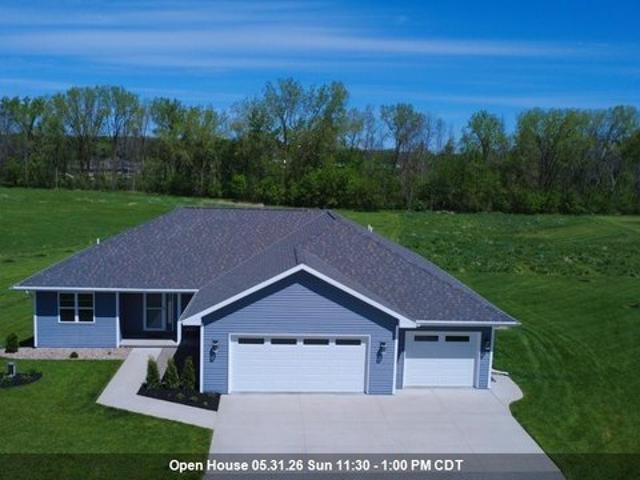 House for sale in Little Suamico, Wisconsin