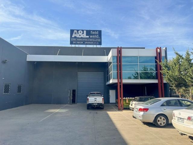 Warehouse for sale in Ravenhall, Melbourne