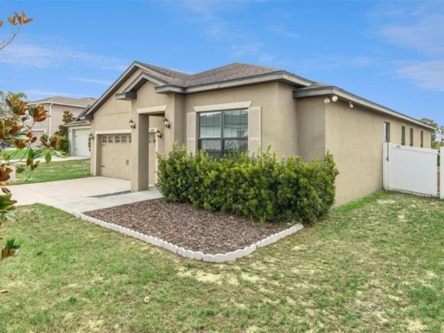 House for sale in Dundee, Florida