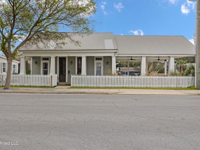House for sale in Biloxi, Mississippi