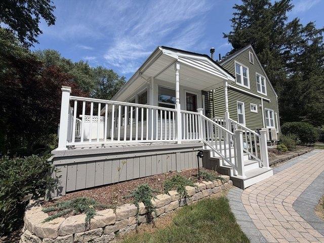 House for sale in North Oxford, Massachusetts