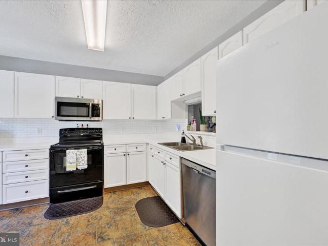 Townhouse for sale in Abingdon