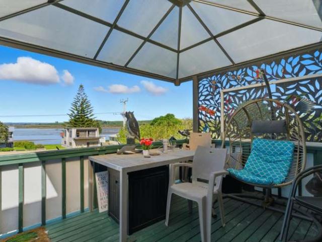 House for sale in Pukehina, Bay Of Plenty