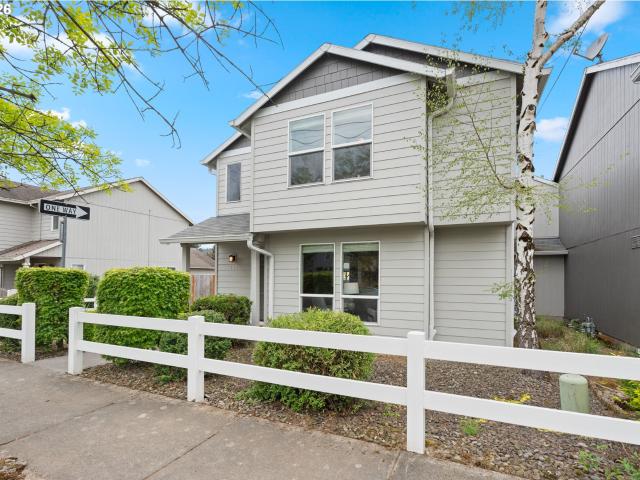 Townhouse for sale in Oregonia