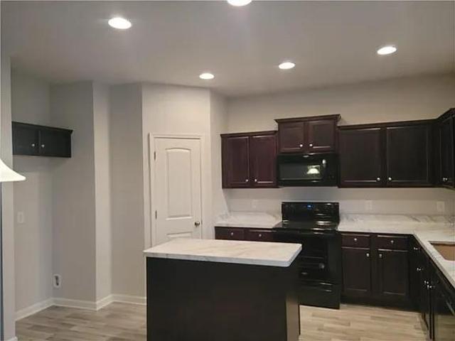 House for sale in Commerce, Georgia