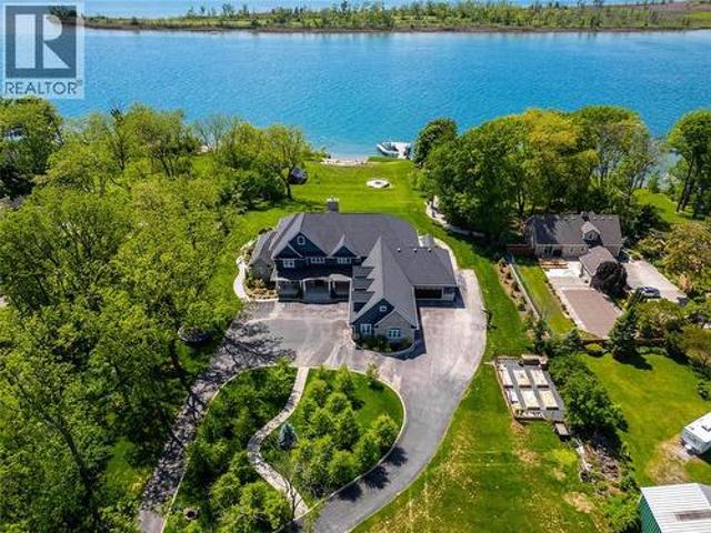 House for sale in St. Clair, Ontario