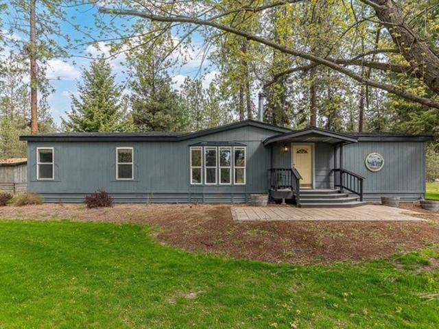 House for sale in Nine Mile Falls, Washington