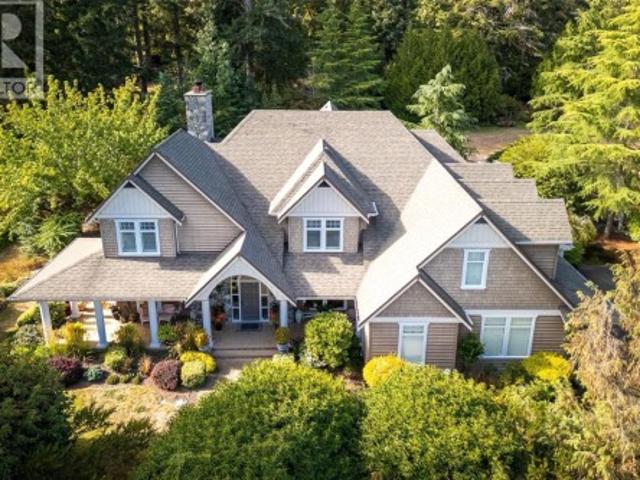 House for sale in Brentwood Bay, British Columbia