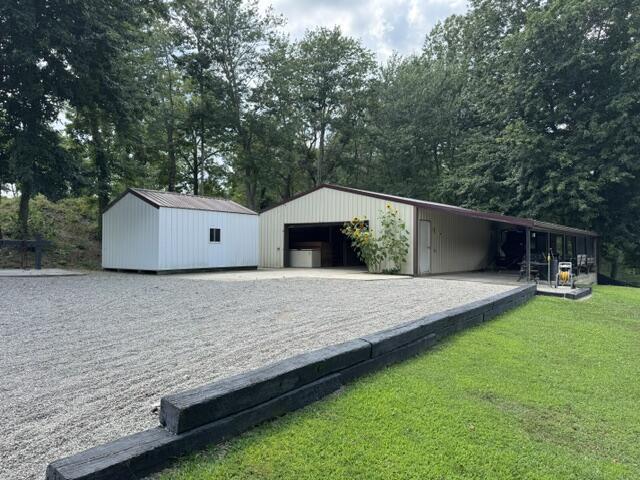 House for sale in Dundas, Hamden