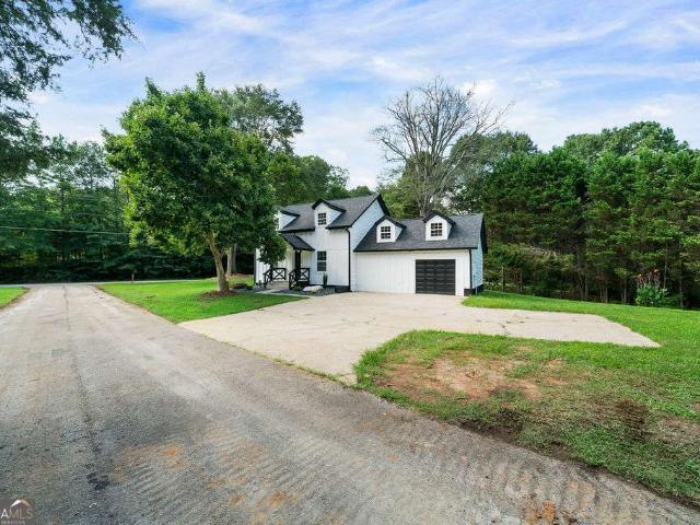 House for sale in Paulding, Georgia