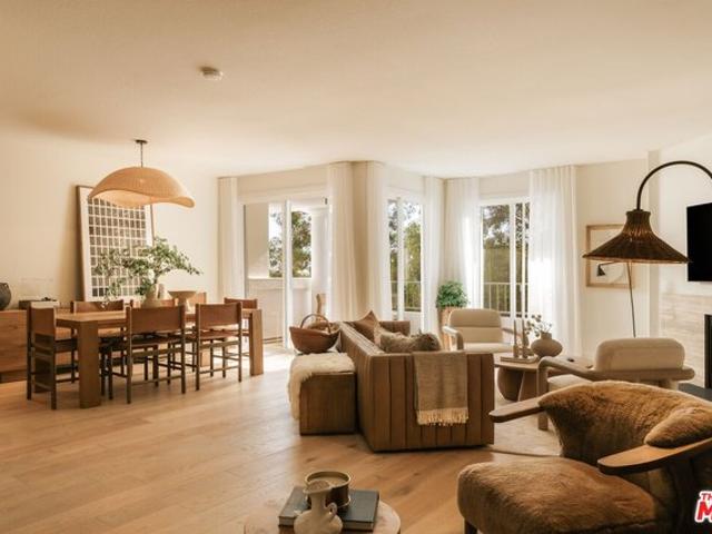 Condo for sale in Malibu, California