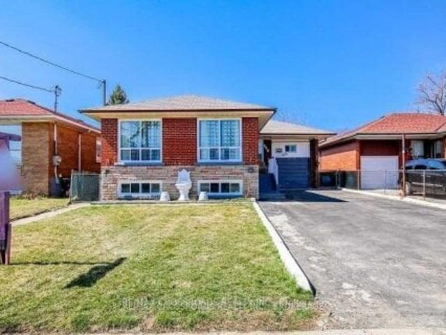 House for rent in Woburn, Ontario