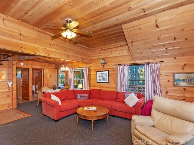 House for sale in Cedar Glen, California