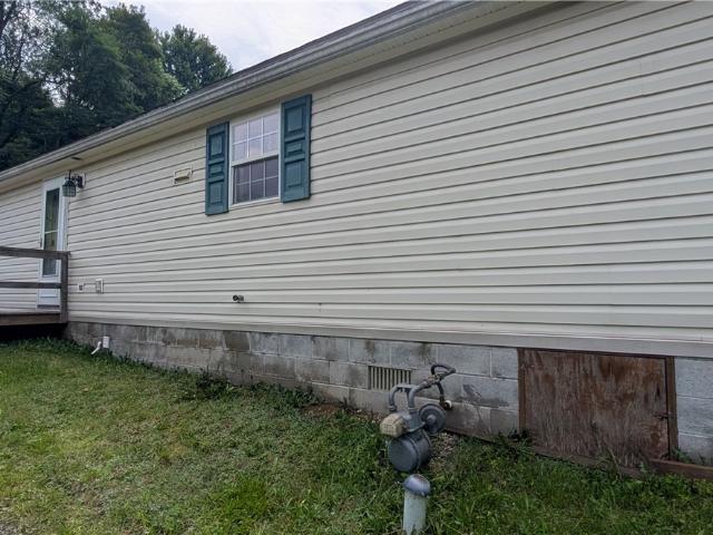 House for sale in Farmington, Pennsylvania