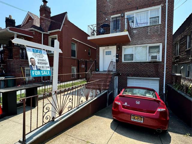 House for sale in Brooklyn Community District 17, New York