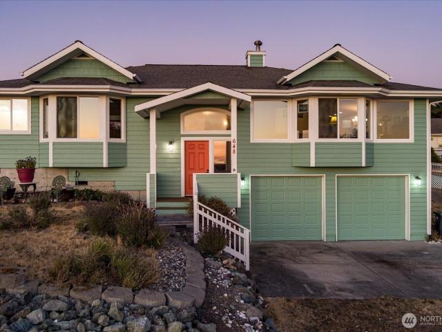 House for sale in Coupeville, Washington