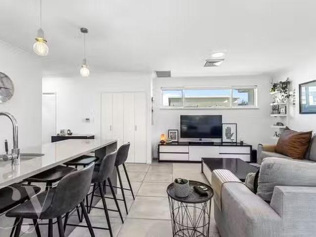 Apartment for rent in Innaloo, Western Australia
