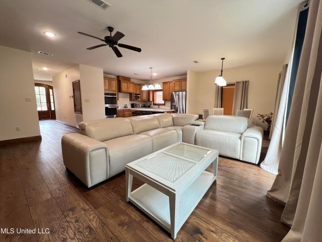 House for sale in Diamondhead, Mississippi