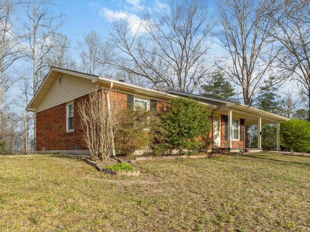 House for sale in Stearns, Kentucky