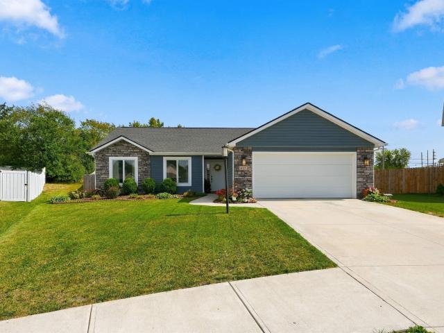 House for sale in Columbia City, Whitley County