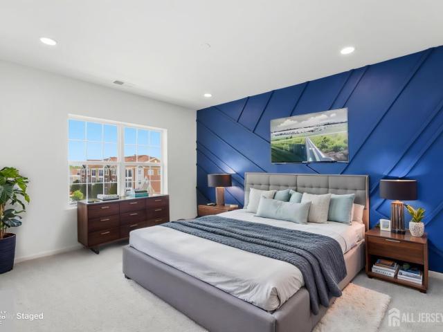 Condo for sale in South Plainfield, New Jersey