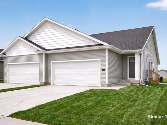 Townhouse for sale in Des Moines, Iowa