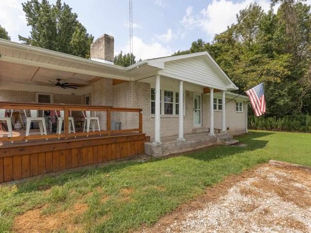 House for sale in Cherokee, Alabama
