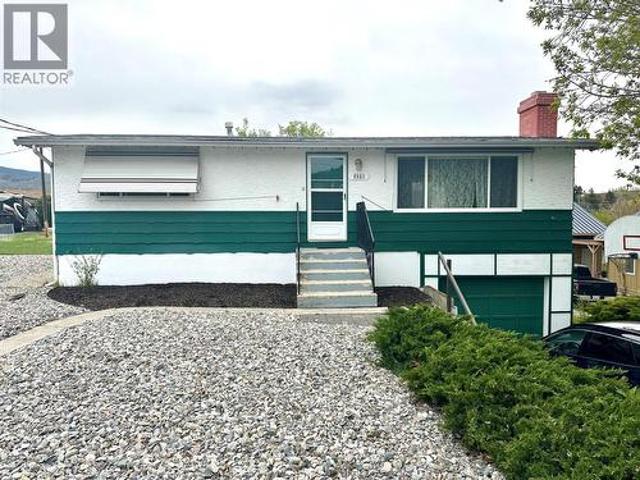 House for sale in Oliver, British Columbia
