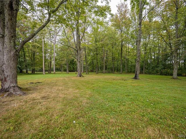 House for sale in Weyer, Town of Hamburg