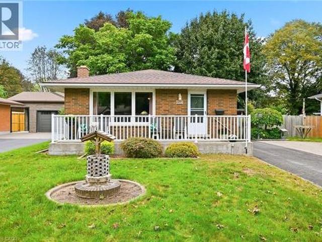 House for sale in Niagara Falls, Golden Horseshoe
