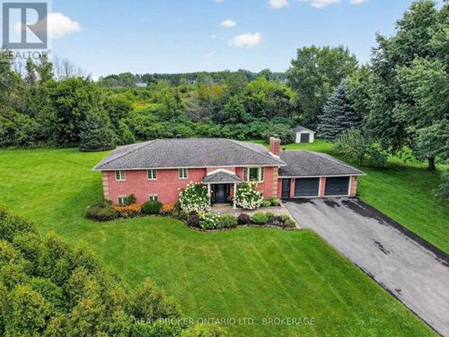 House for sale in South Glengarry, Ontario