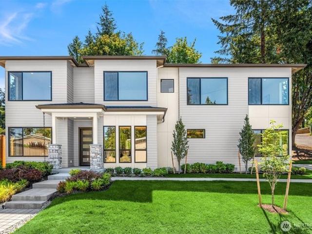 House for sale in Kenmore, Washington
