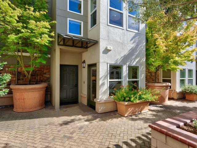 Condo for sale in Sonoma, California