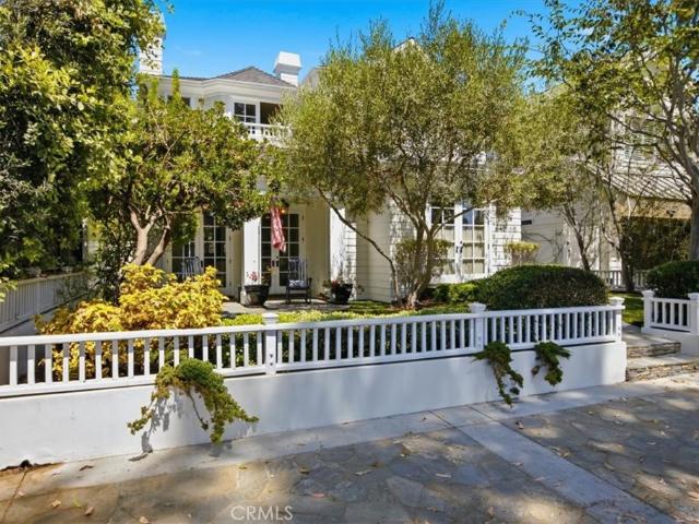 House for sale in Tree Section, Manhattan Beach