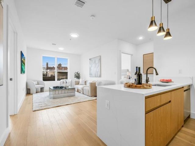 Condo for sale in Hudson, New Jersey