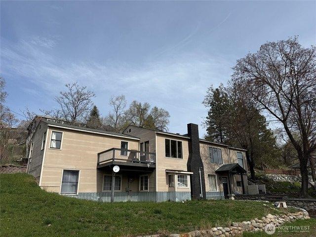 House for sale in Okanogan, Washington