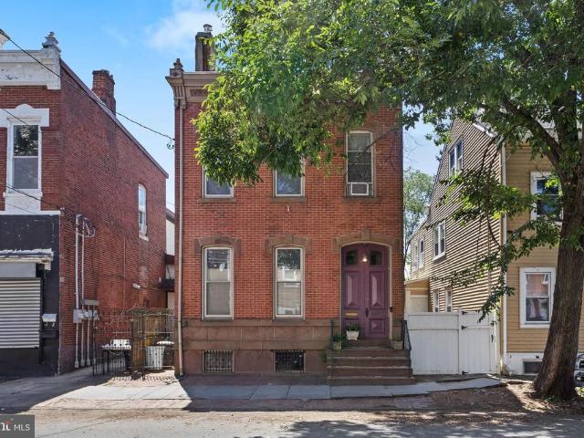 House for sale in Trenton, New Jersey