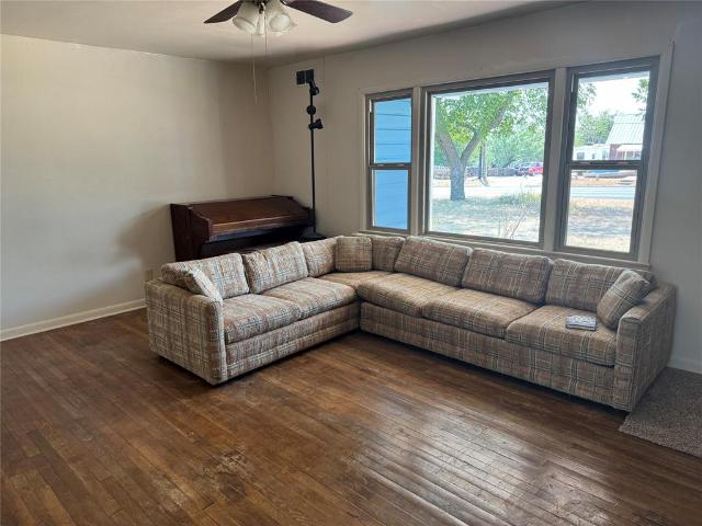 House for sale in Baird, Callahan County