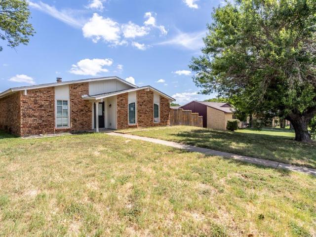 House for sale in Desoto, Texas
