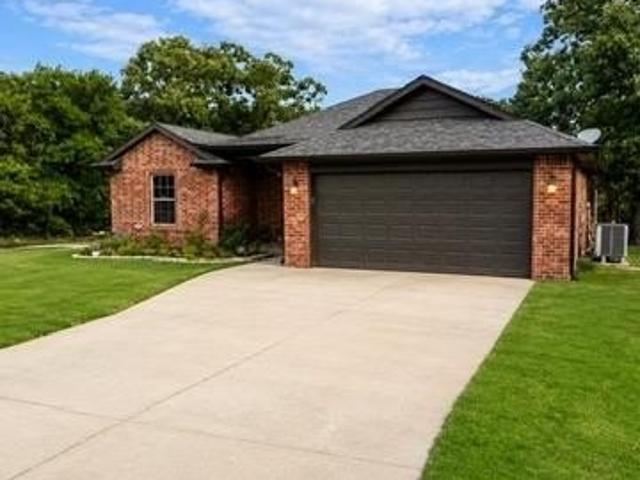 House for sale in Jones, Oklahoma