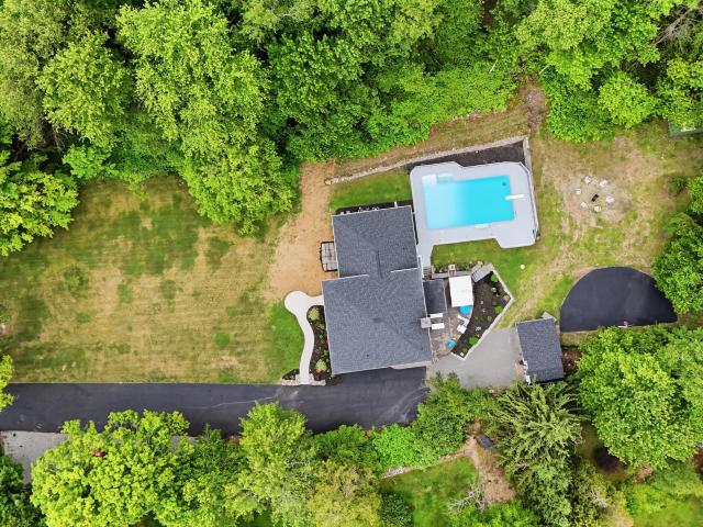 House for sale in Elmhurst, Pennsylvania