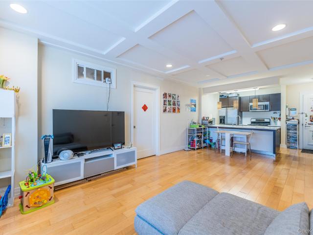 Condo for sale in Queens, Arverne