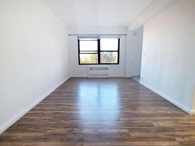 House for sale in Rego Park House for sale in Rego Park